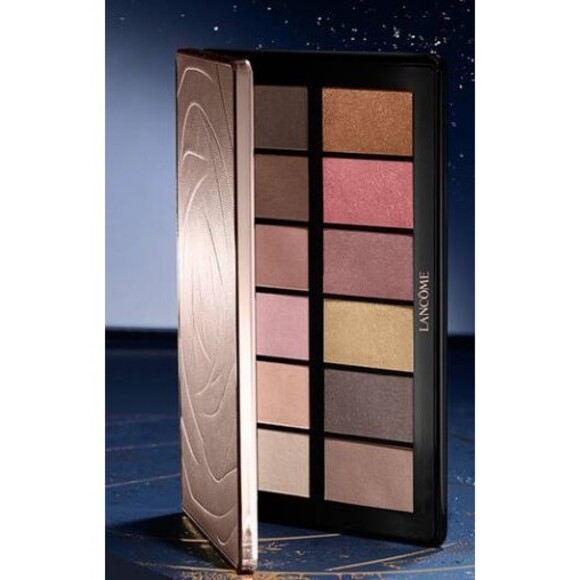 Lancome Rose Gold Eye Shadow Palette 0.55 oz. 12 Shades Each 0.046 oz - Picture 1 of 4